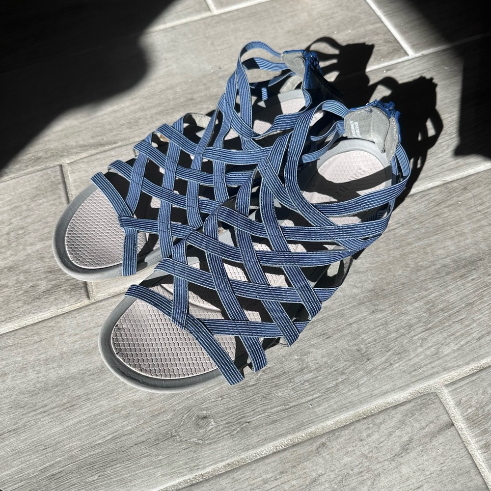 Baretraps Sandals
